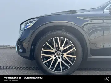 GLC 300 4M Coupé Dist SHD Mem LED HUD Standh 360