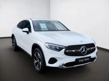 GLC 300 de 4M Coupé AVANTGARDE AHK LED KAMERA