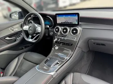 GLC 400 d 4M Coupé AMG Night AIR AHK Schiebedach