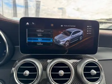 GLC 400 d 4M Coupé AMG Night AIR AHK Schiebedach
