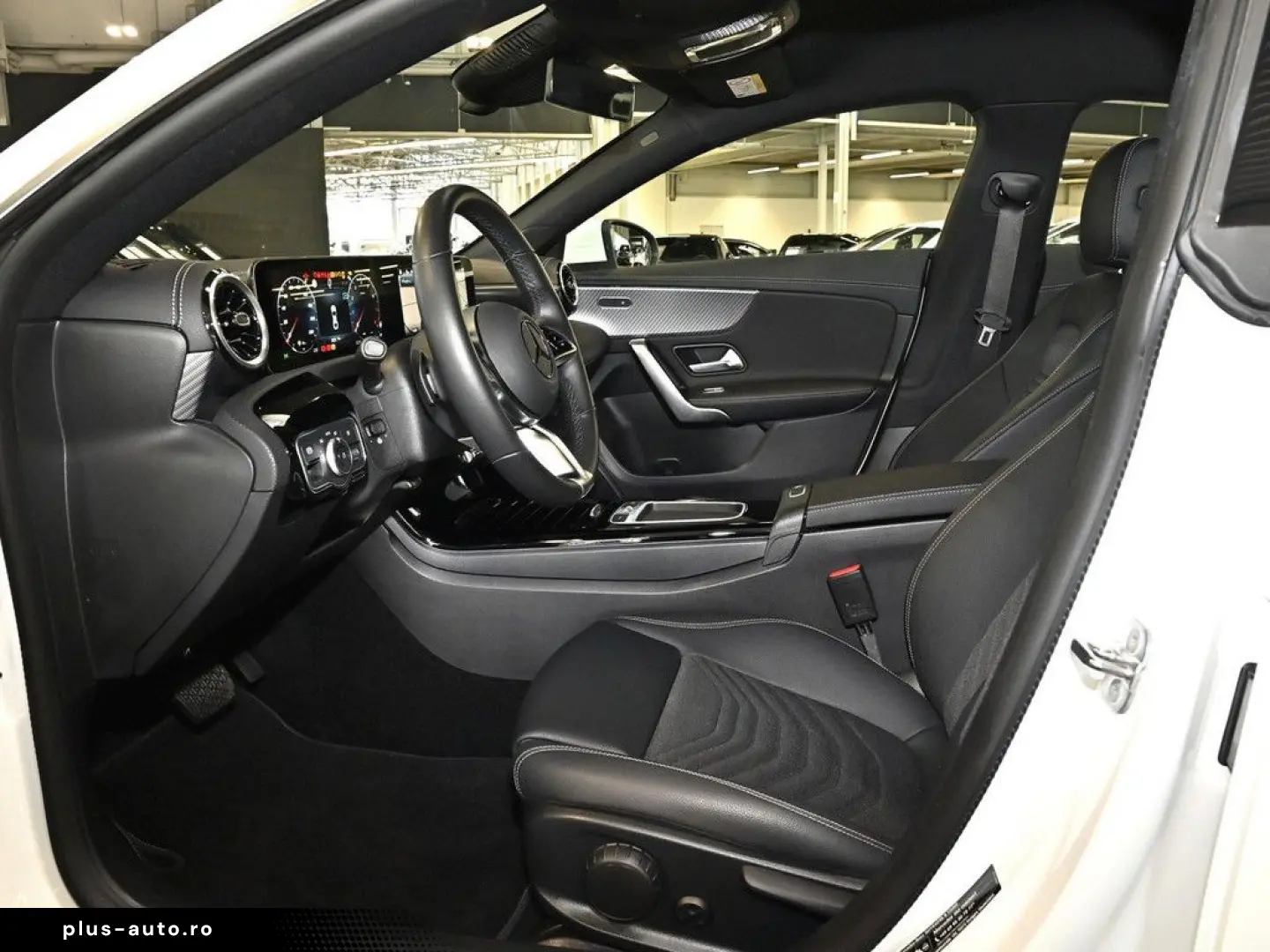 CLA 180 Coupé Progressive Advanced Distr. LED Na