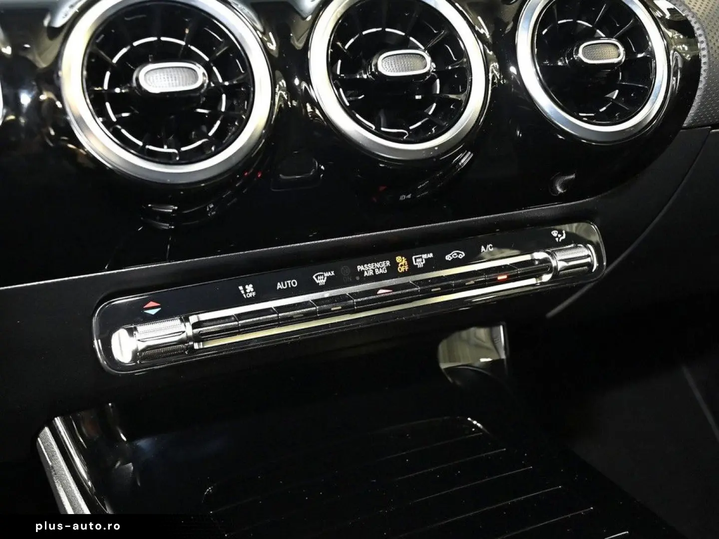 CLA 180 Coupé Progressive Advanced Distr. LED Na