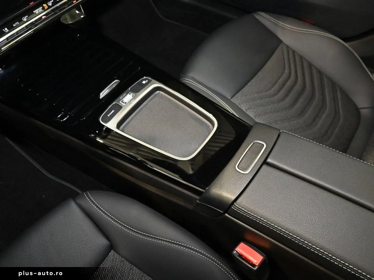 CLA 180 Coupé Progressive Advanced Distr. LED Na