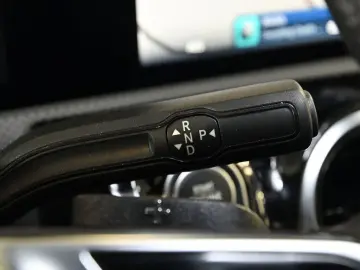 CLA 180 Coupé Progressive Advanced Distr. LED Na