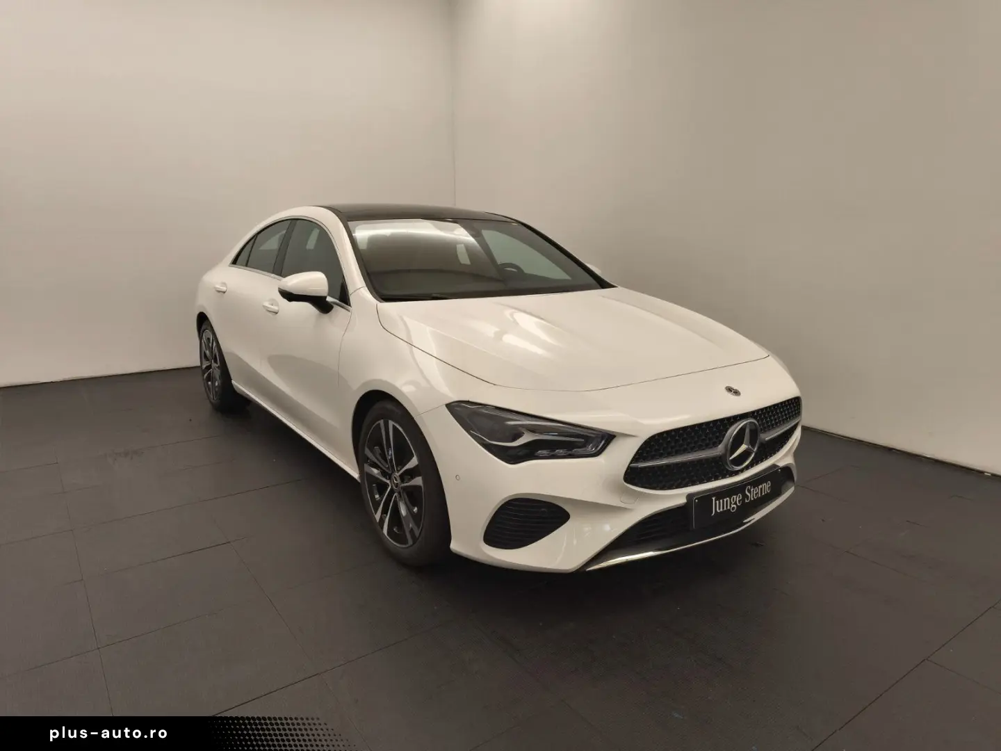 CLA 180 Coupé Progressive Advanced Distro Pano 3