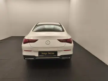 CLA 180 Coupé Progressive Advanced Distro Pano 3