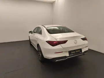 CLA 180 Coupé Progressive Advanced Distro Pano 3