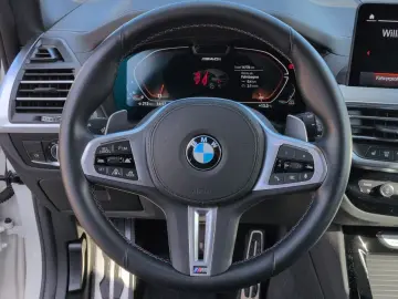 X3 M40i 20  MEM DAPr Pa  HUD Hifi DAB Laser LcPr