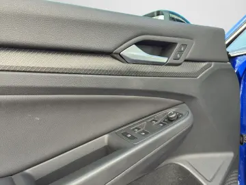 Golf VIII R 2.0 TSI 4Motion   Akrapovič Keyless