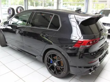 Golf VIII Lim. R BLCKSTYLE DSG LEDER R-PERFO-PAK