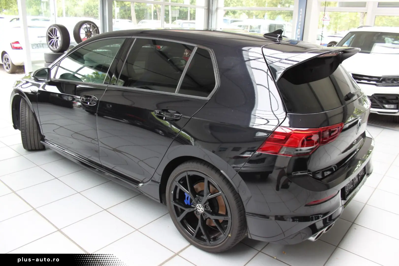 Golf VIII Lim. R BLCKSTYLE DSG LEDER R-PERFO-PAK