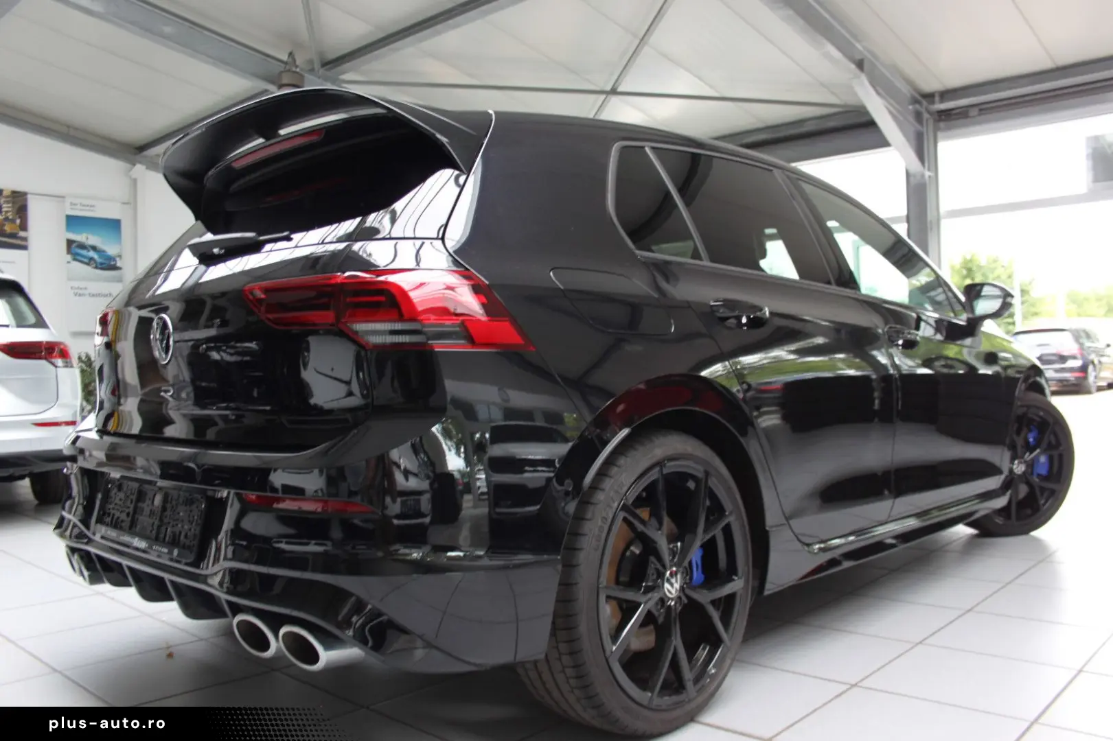 Golf VIII Lim. R BLCKSTYLE DSG LEDER R-PERFO-PAK