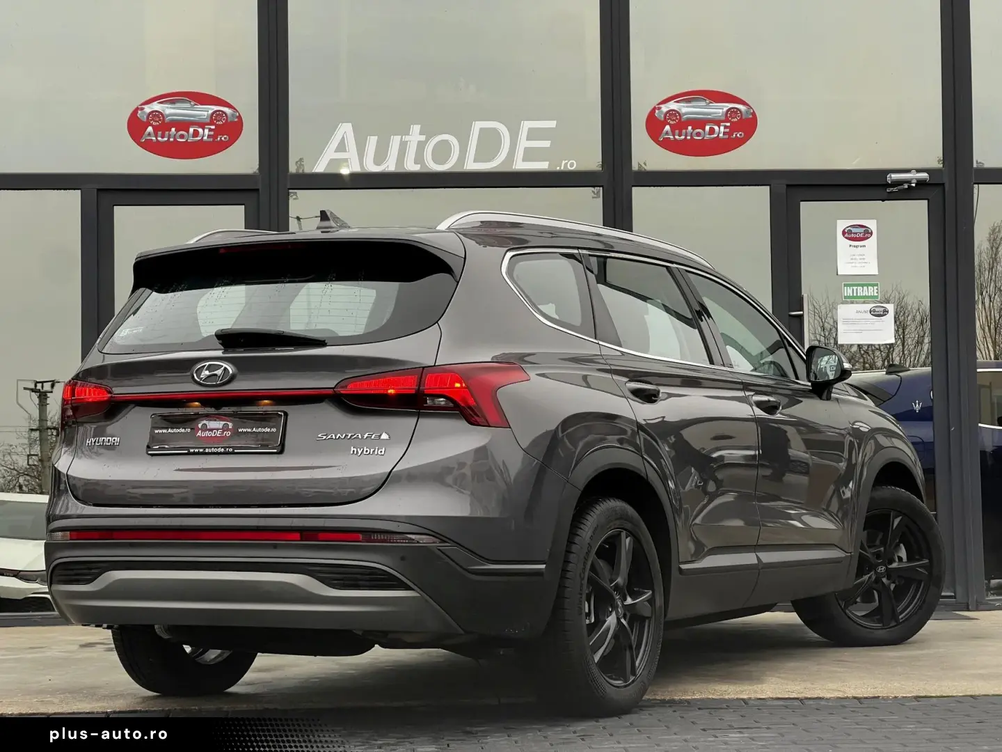 Hyundai Santa-Fe Gen-Iv-2018