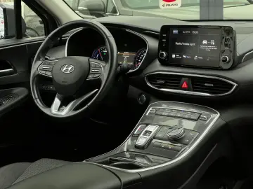 Hyundai Santa-Fe Gen-Iv-2018