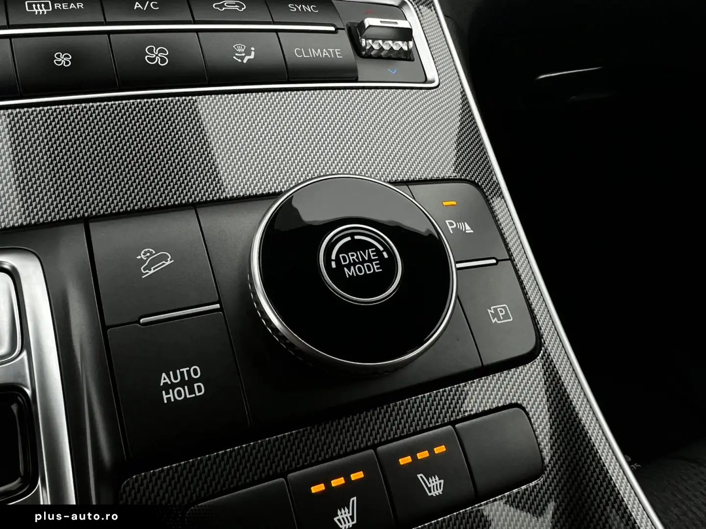 Hyundai Santa-Fe Gen-Iv-2018