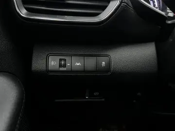 Hyundai Santa-Fe Gen-Iv-2018