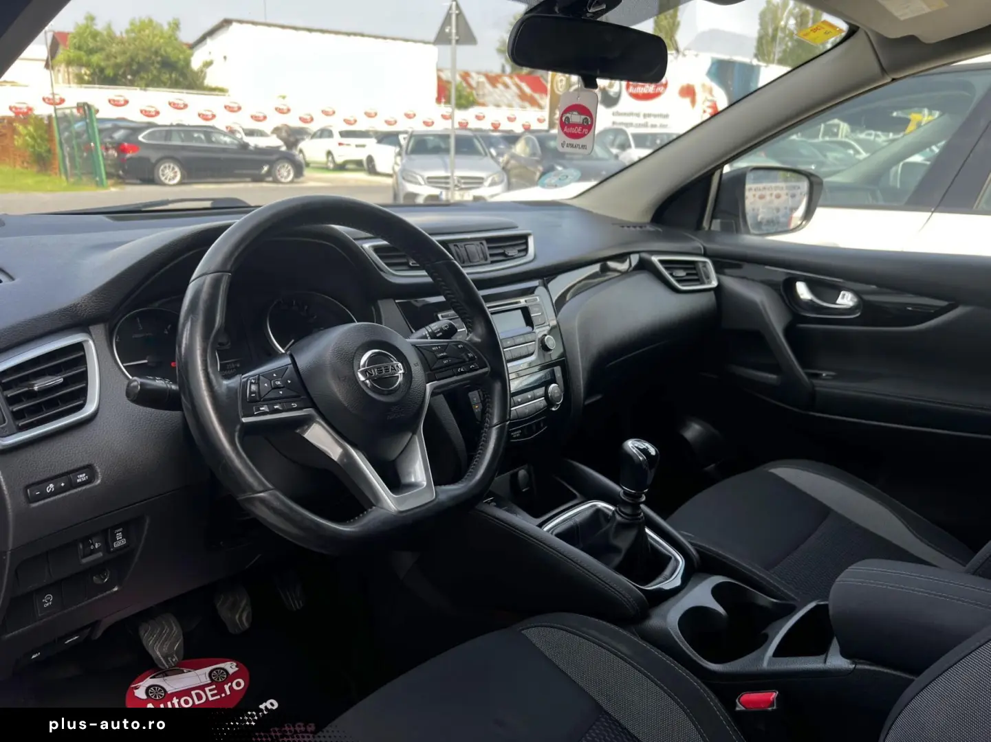 Nissan Qashqai Gen-Ii-2013-2021