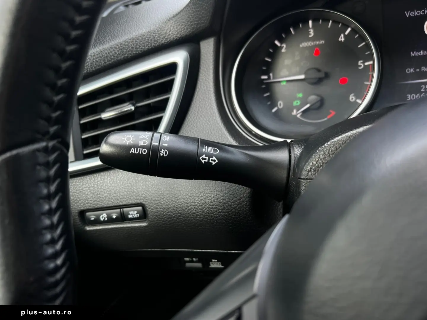 Nissan Qashqai Gen-Ii-2013-2021