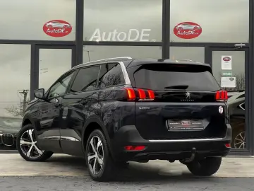 Peugeot 5008 Gen-Ii-2016