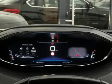 Peugeot 5008 Gen-Ii-2016