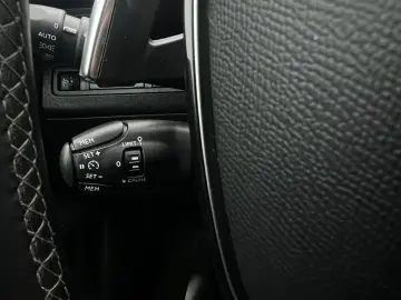 Peugeot 5008 Gen-Ii-2016