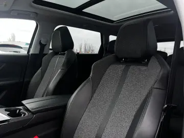 Peugeot 5008 Gen-Ii-2016