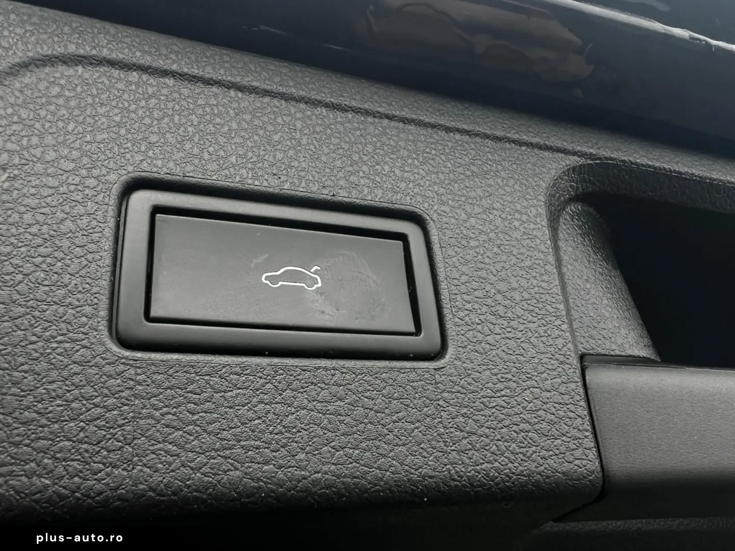 Volkswagen Passat Gen-B8-2014