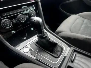 Volkswagen Golf Gen-Vii-2012-2020