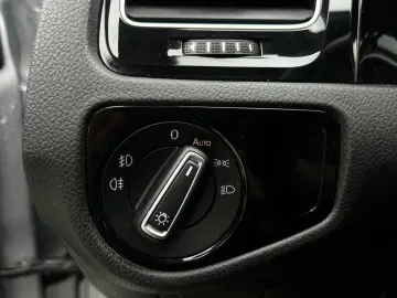 Volkswagen Golf Gen-Vii-2012-2020