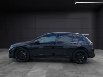 Golf VIII R Performance Black-Edition Matrix Har