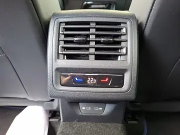 Golf VIII R Performance Black-Edition Matrix Har