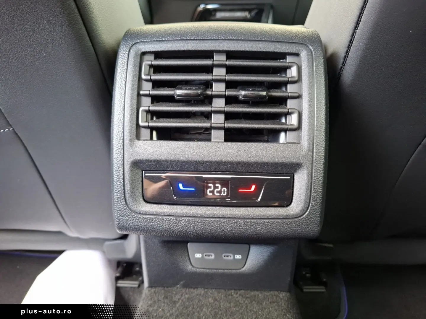 Golf VIII R Performance Black-Edition Matrix Har