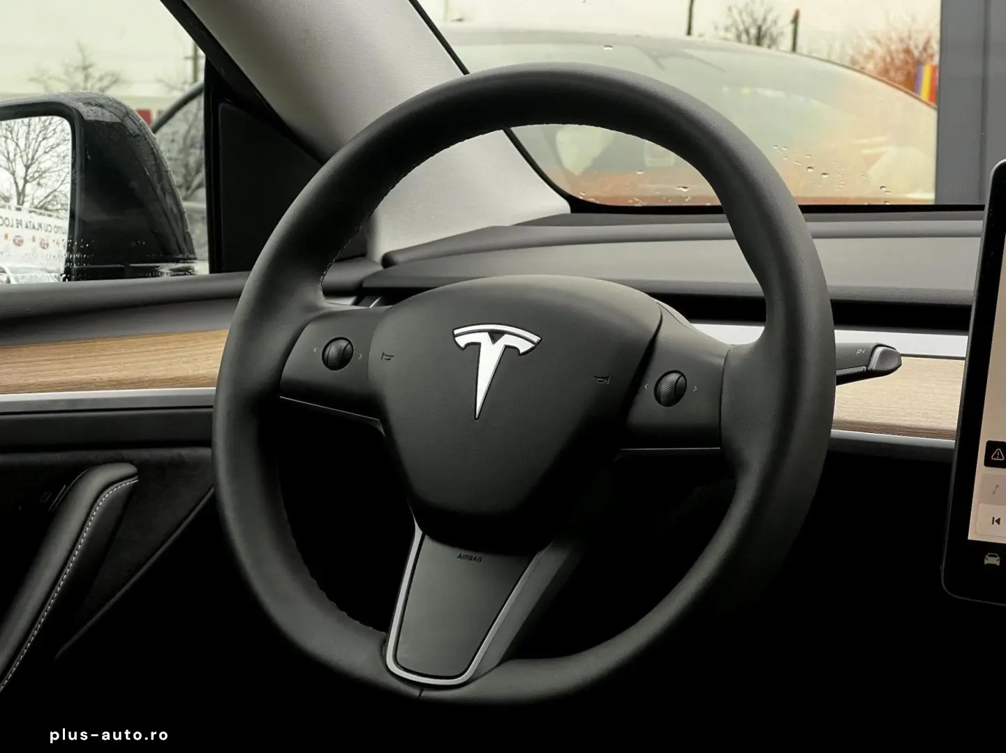 Tesla T-Model-Y