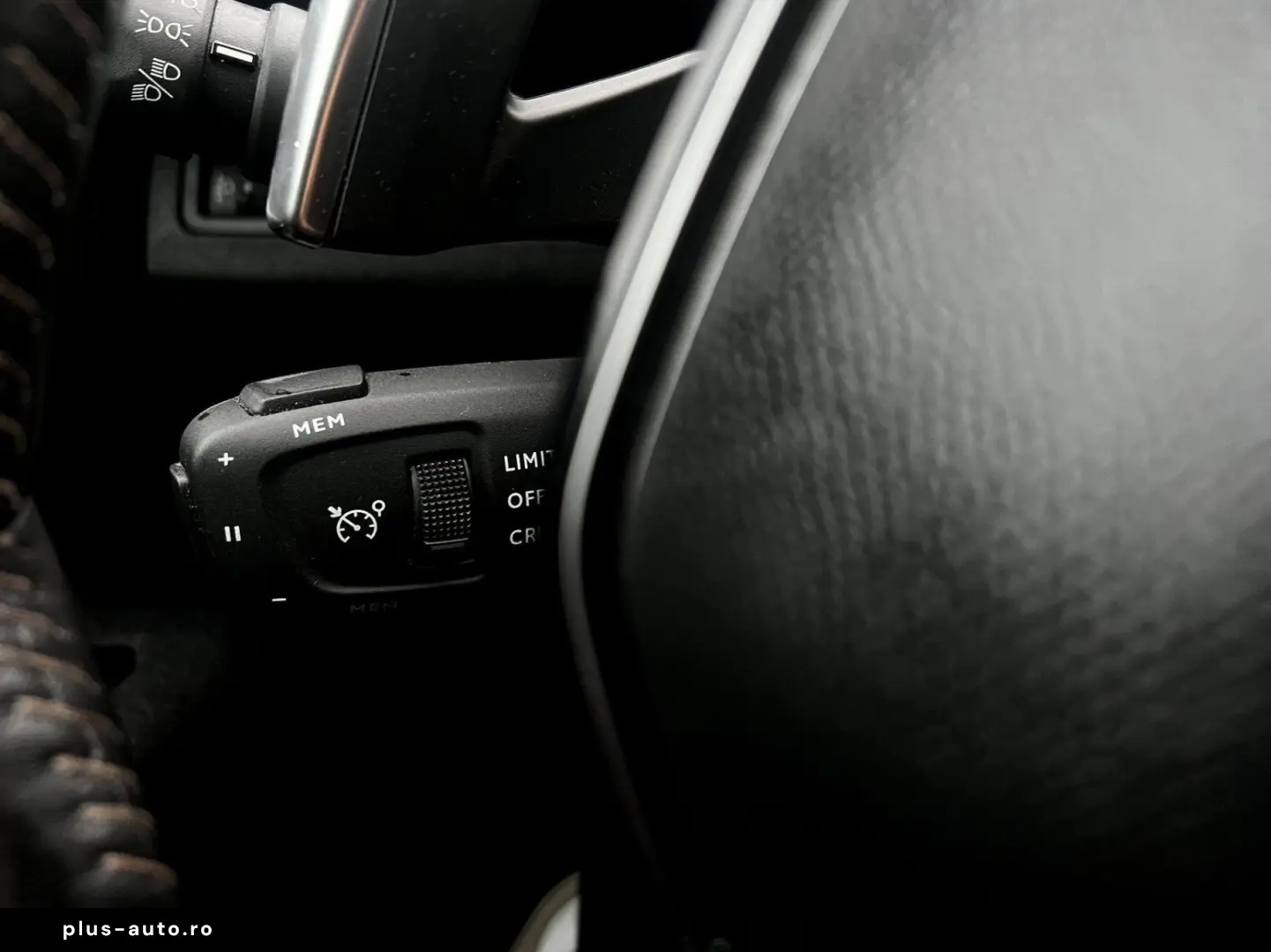 Peugeot 3008 Gen-Ii-2016