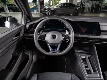 Golf 8 R 2.0 TSI 4Motion  O.Z. ACC DCC PERF. VOL