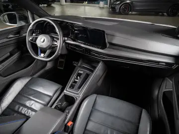 Golf 8 R 2.0 TSI 4Motion  O.Z. ACC DCC PERF. VOL