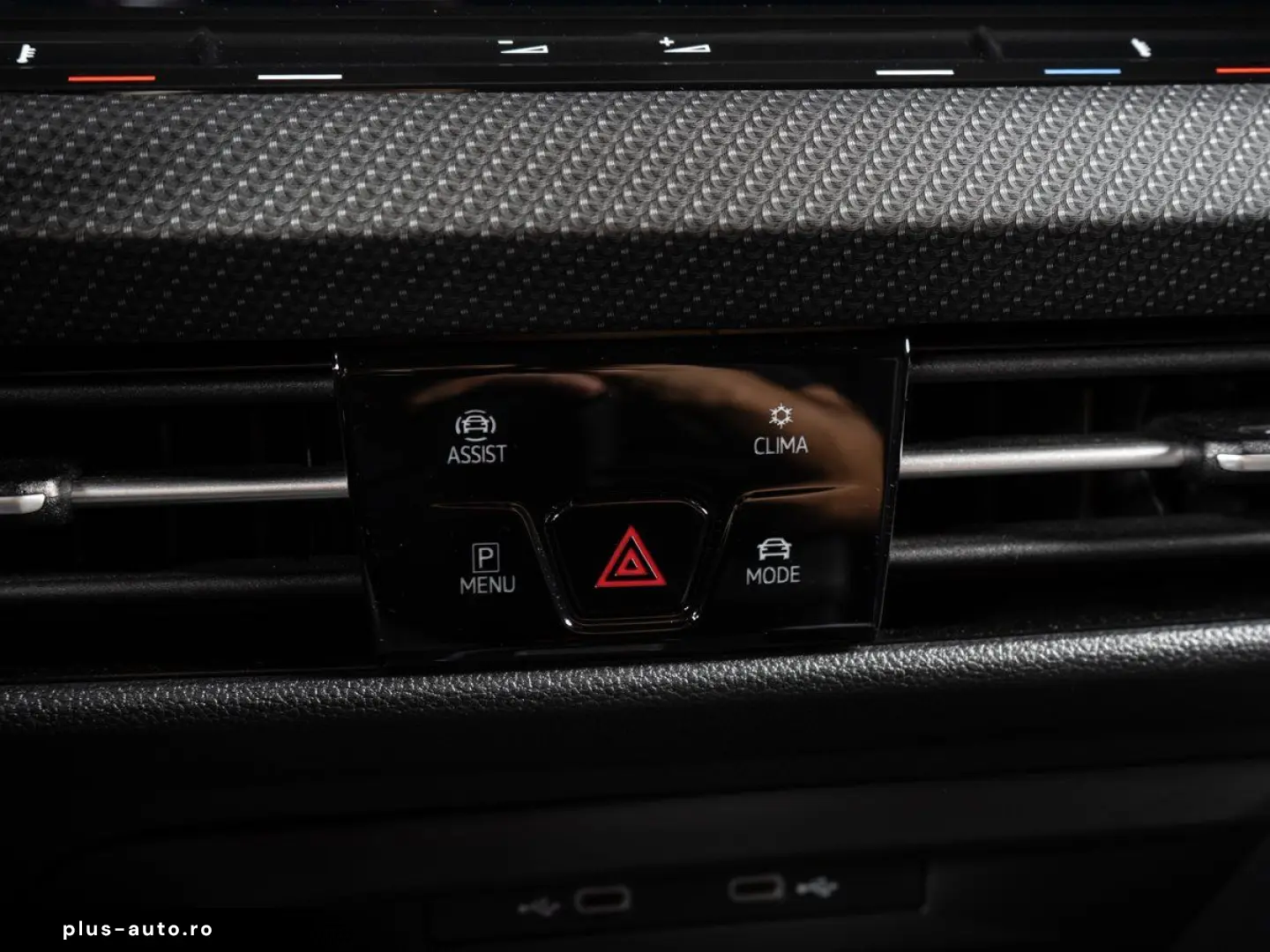 Golf 8 R 2.0 TSI 4Motion  O.Z. ACC DCC PERF. VOL