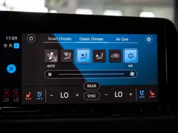 Golf 8 R 2.0 TSI 4Motion  O.Z. ACC DCC PERF. VOL