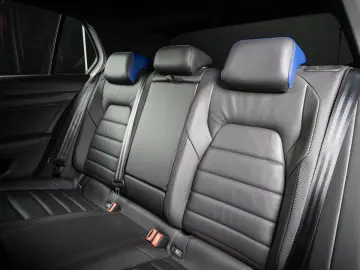 Golf 8 R 2.0 TSI 4Motion  O.Z. ACC DCC PERF. VOL