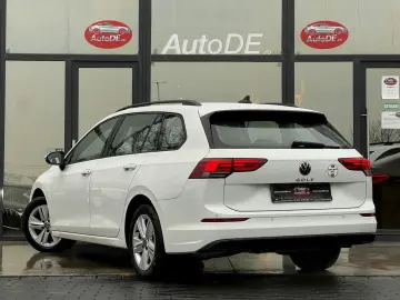 Volkswagen Golf Gen-Viii-2020