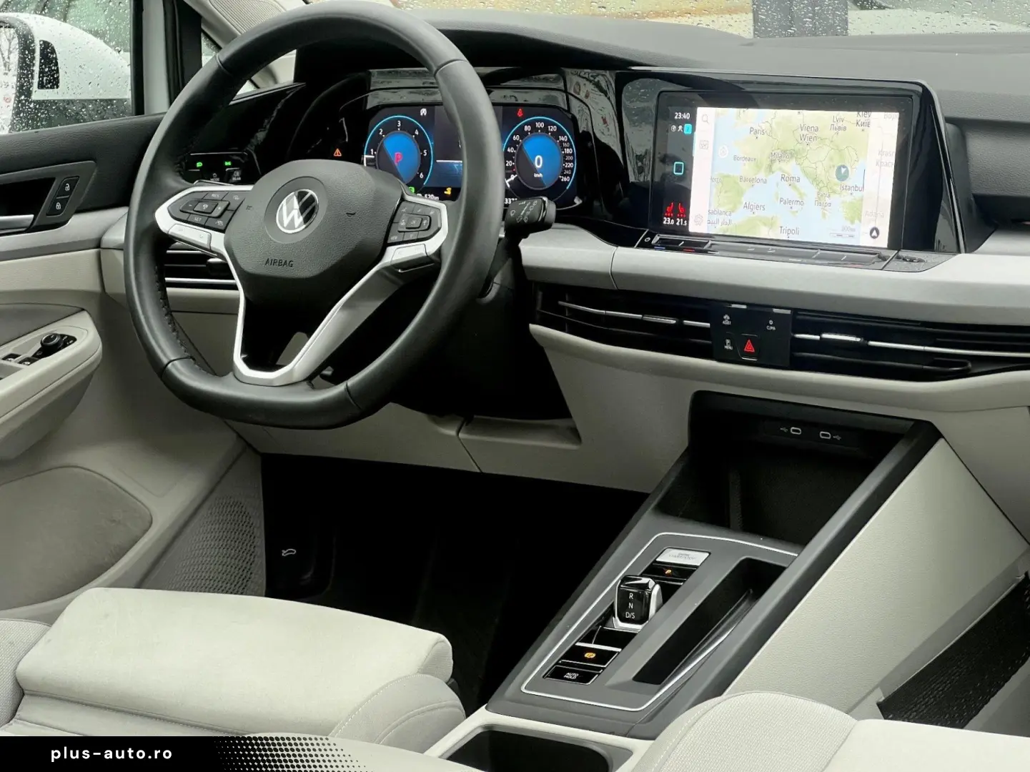 Volkswagen Golf Gen-Viii-2020