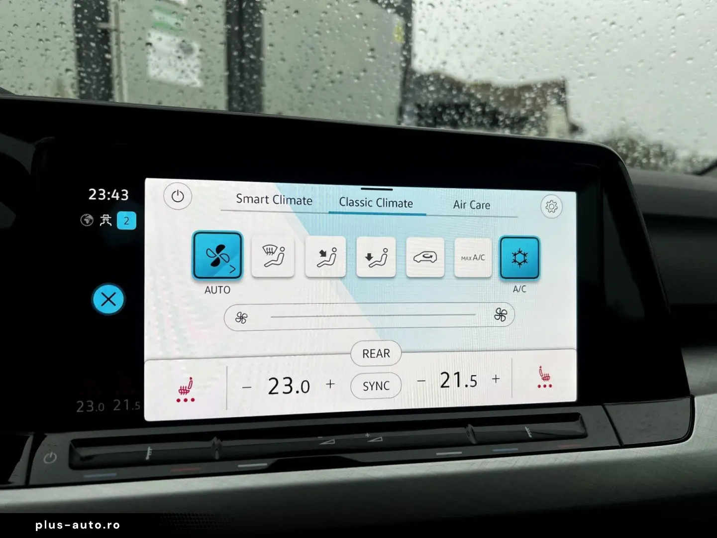 Volkswagen Golf Gen-Viii-2020