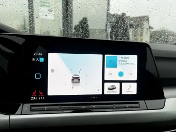 Volkswagen Golf Gen-Viii-2020