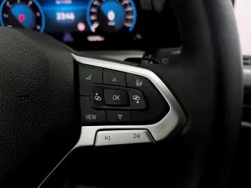 Volkswagen Golf Gen-Viii-2020