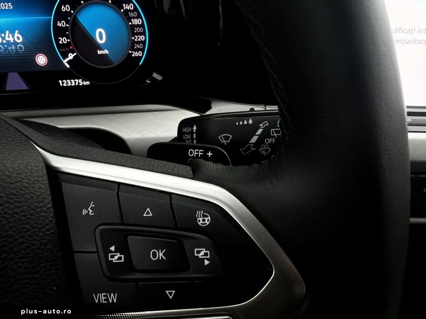 Volkswagen Golf Gen-Viii-2020