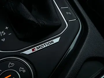 Volkswagen Tiguan Gen-Ii-2016