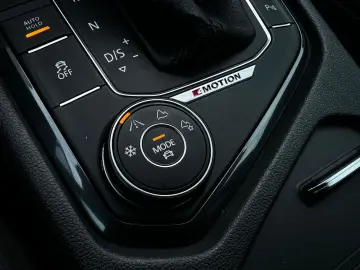 Volkswagen Tiguan Gen-Ii-2016