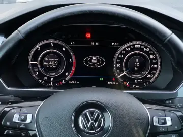 Volkswagen Tiguan Gen-Ii-2016
