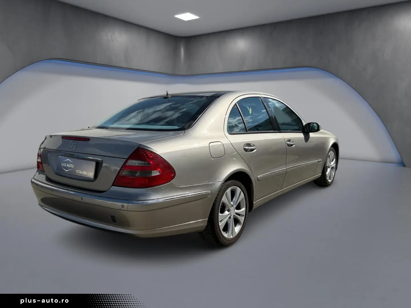 Mercedes-Benz E200 Avangarde