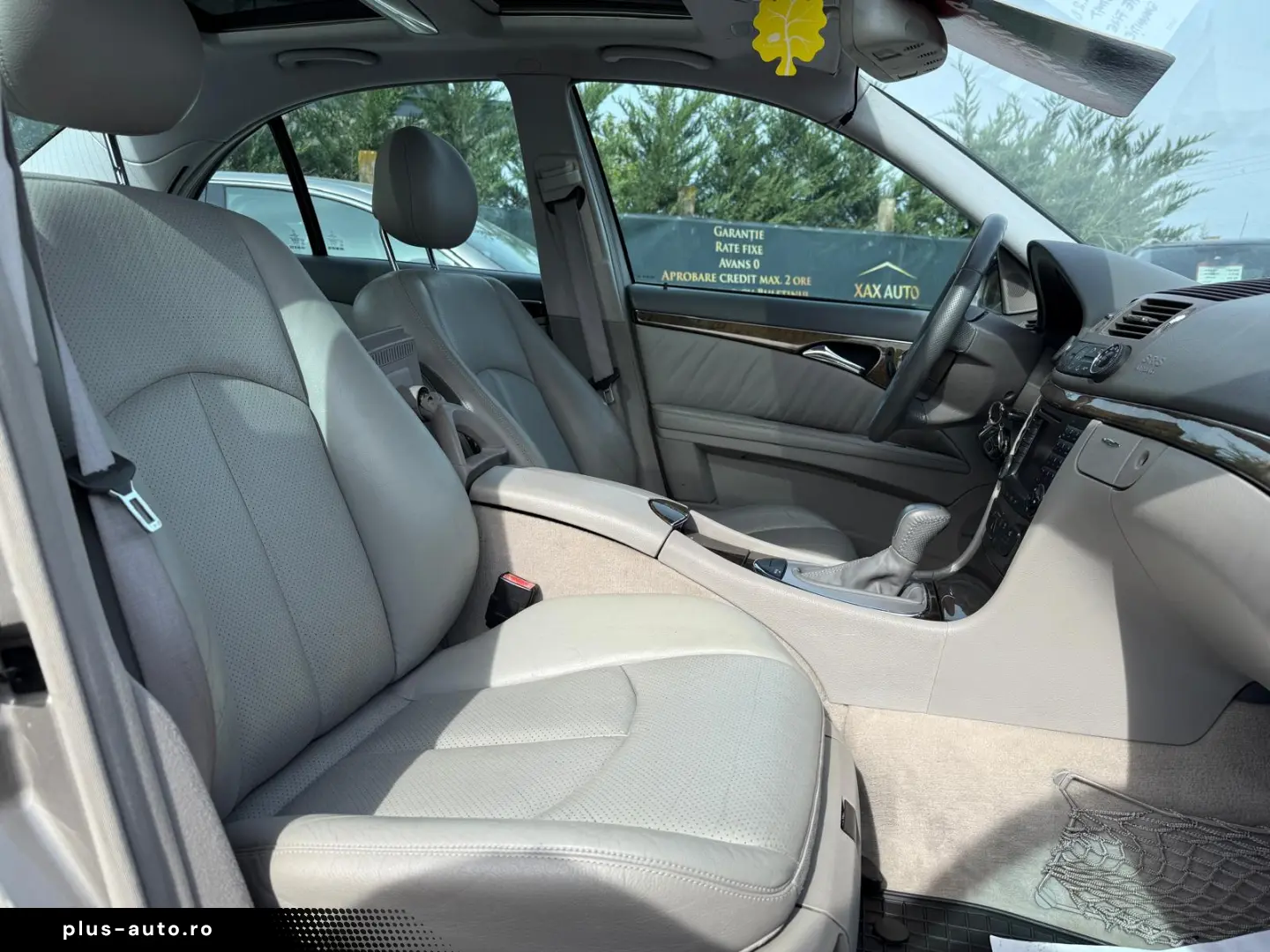 Mercedes-Benz E200 Avangarde